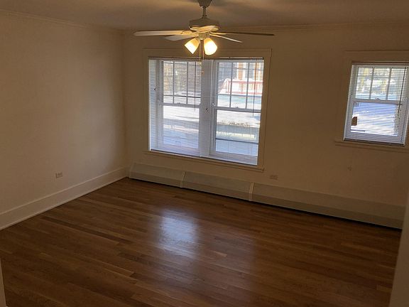 5th image of 4524 N Malden St APT 117