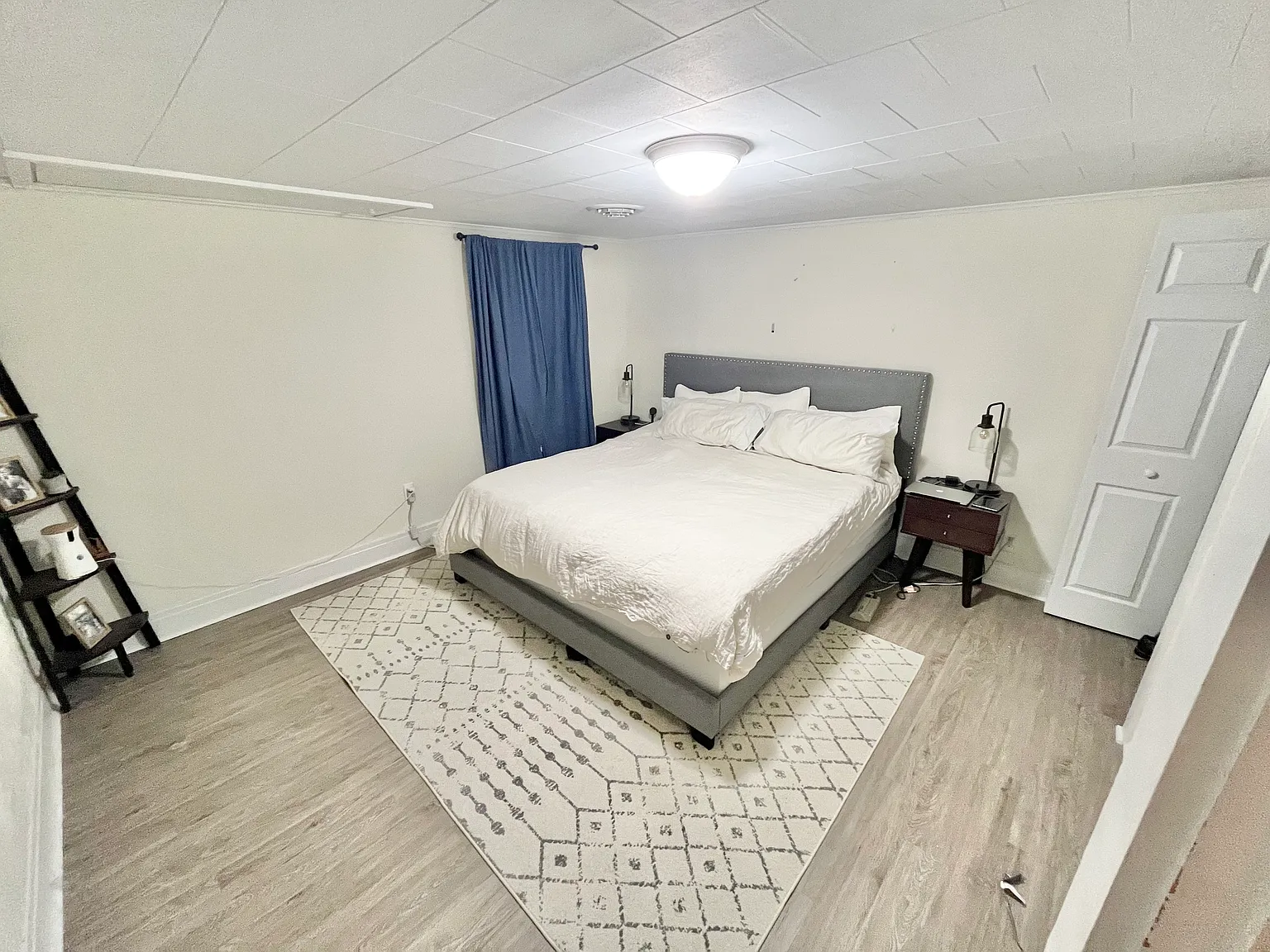 3 bed, 1.5 bath, 1290 sqft, $1,850 — Photo 4