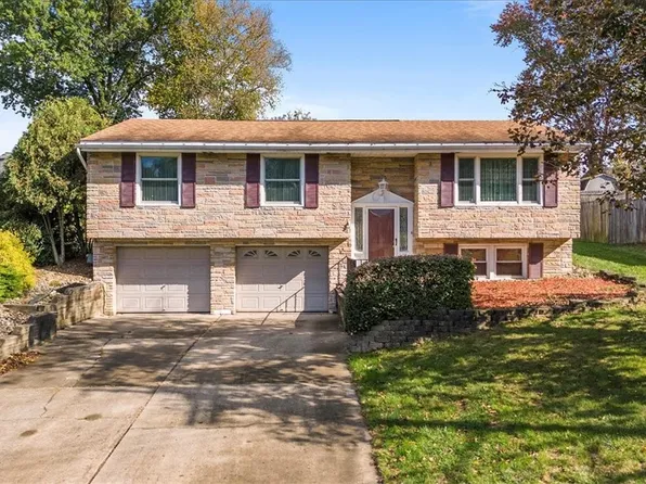 217 Princeton Dr, Aliquippa, PA 15001