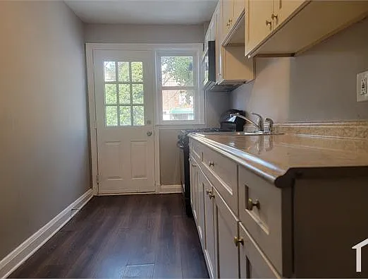 4442 Cedar Garden Rd — Photo 9