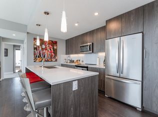 10180 103rd St NW #2400, Edmonton, AB T5J0L1