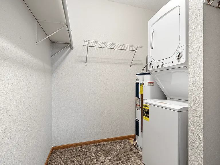Washer & Dryer (in select homes)