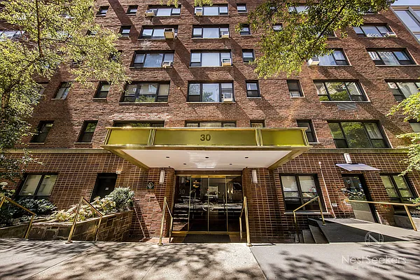 Rented by Nest Seekers International | media 16