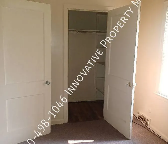 702 Thomson St #5 — Photo 12