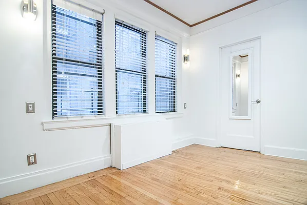 Rented by WAM Partners - William Moses Co. | media 69