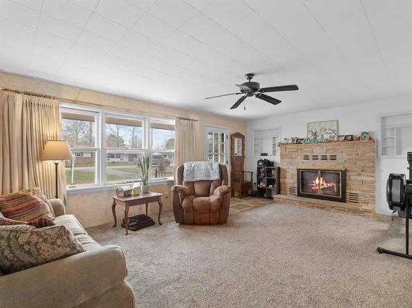 140 Summit Ridge Drive, Forsyth, MO 65653