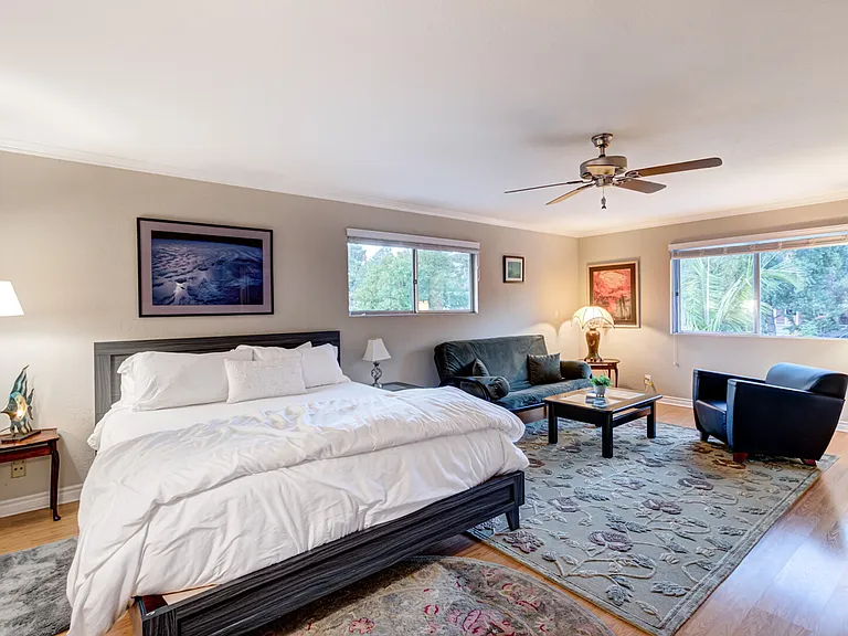 Mar Vista Dr — Photo 11