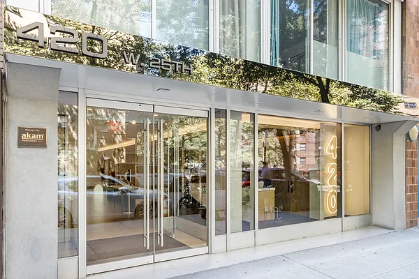 Sold by Compass | media 20