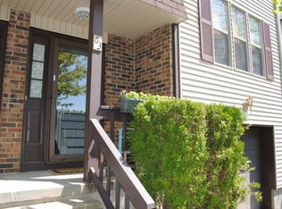 63 Country Hill Rd, Naugatuck, CT 06770