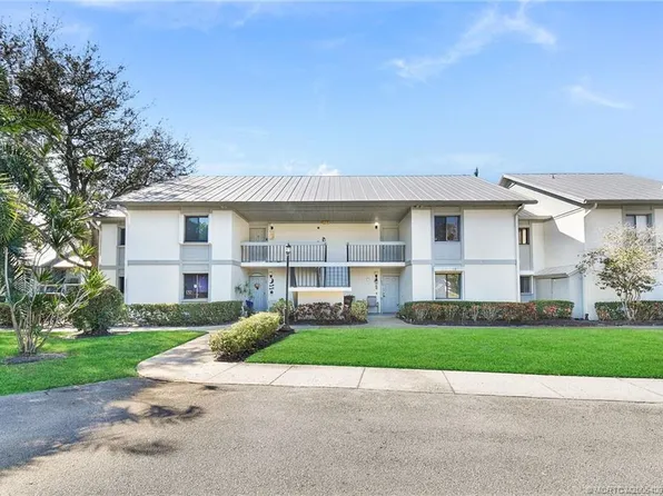2216 NW 22nd Ave Unit 110, Stuart, FL 34994
