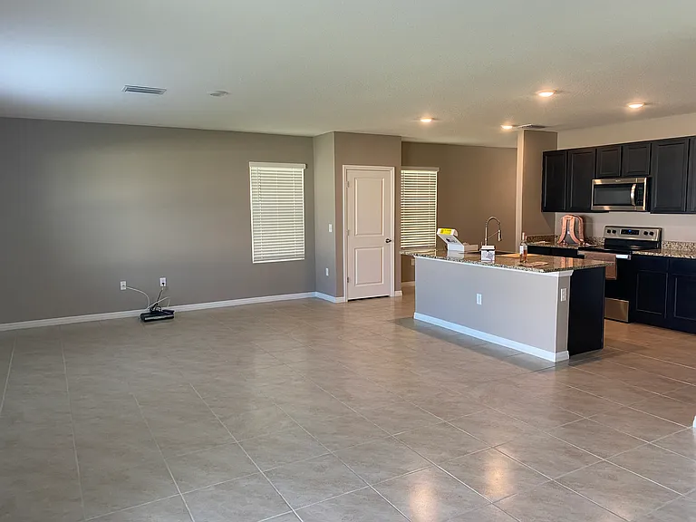 17055 Oval Rum Dr — Photo 3