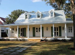 2014 Middle St, Sullivans Island, SC 29482