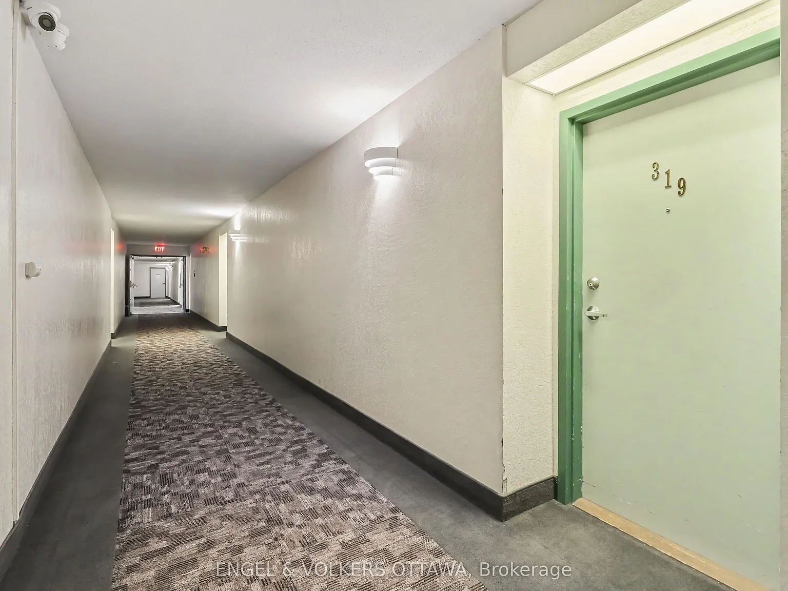 2 bed, $2,100 — Photo 4
