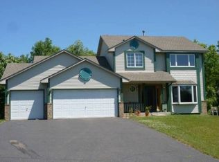 2477 Windsor Ln, Woodbury, MN 55125
