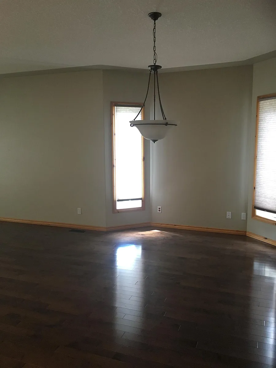 Building Photo - 18 Park Ln #18