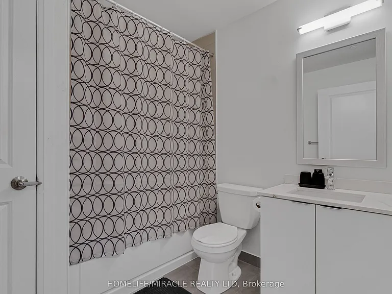 15 Watergarden Dr #511 — Photo 16