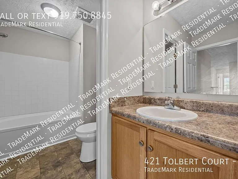 421 Tolbert Ct #C — Photo 9