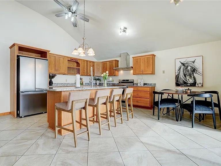 2654 Whalen Rd — Photo 11