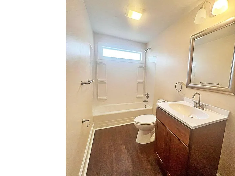 115 Anderson St — Photo 6