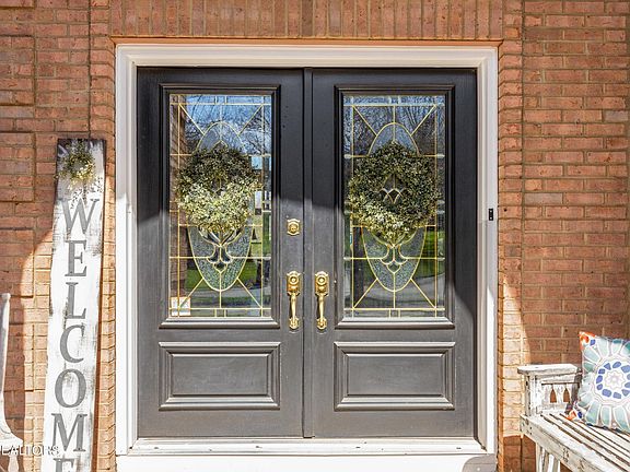 4th image of 10409 E Port Dr