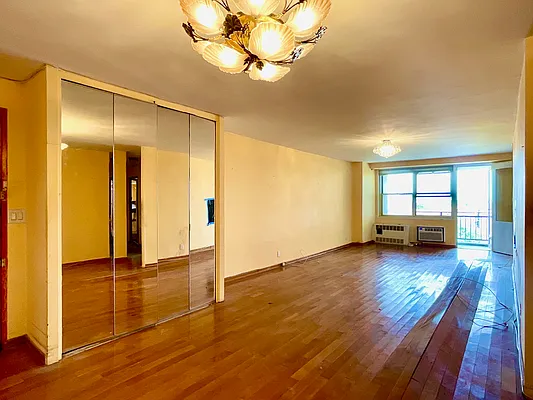 Sold by Diamond Real, Inc. | media 3