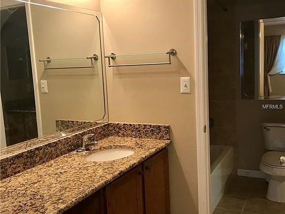 4th image of 238 Riverbend 104 Dr