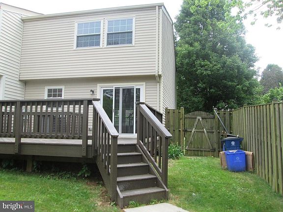 2nd image of 7609 Nutwood Ct
