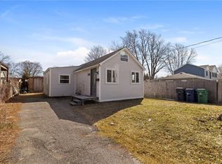 444 Pequot Ave, Warwick, RI 02889