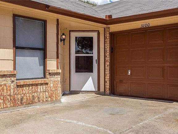 3rd image of 3100 Galemeadow Dr