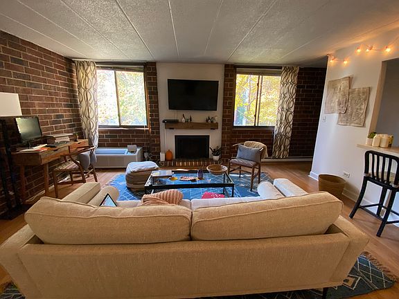 3rd image of 2225 N Halsted St #10