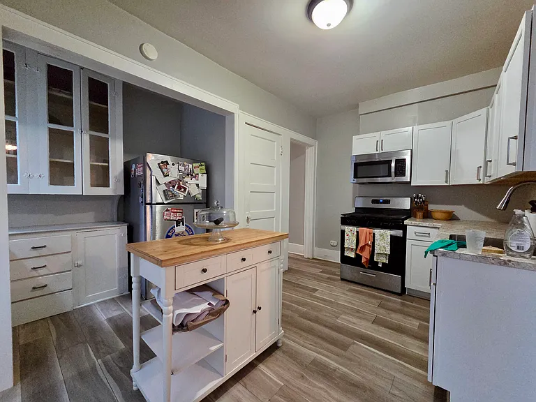 25 Vassar St #1 — Photo 2