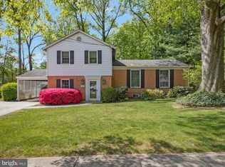 4214 Sleepy Hollow Rd, Annandale, VA 22003