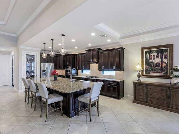 5th image of 9973 Alhambra LN