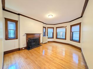 15 Linnaean St #7, Cambridge, MA 02140