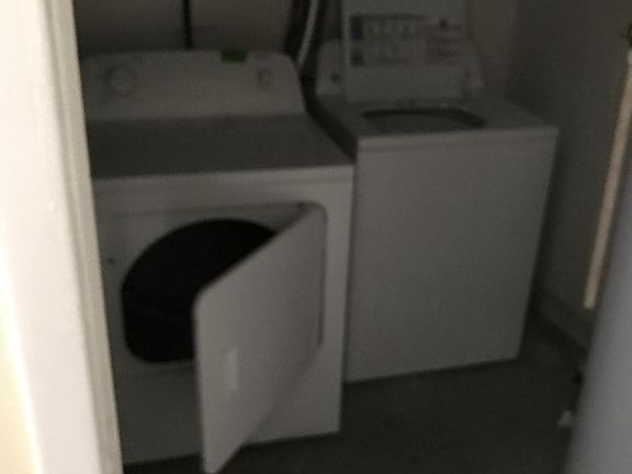 4th image of 240 Finley Ave Fl 2nd