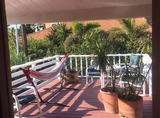 204 W Oleander St, South Padre Island, TX 78597