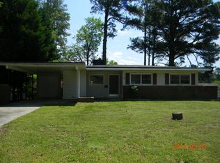 12 Henry St, Roanoke Rapids, NC 27870