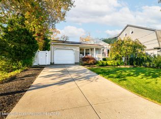 212 Riviera Dr, Brick, NJ 08724