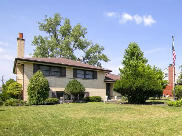 6836 W Park Lane Dr, Palos Heights, IL 60463