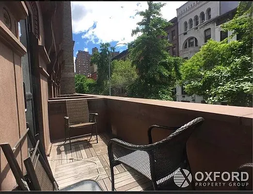 Rented by Oxford Property Group | media 12