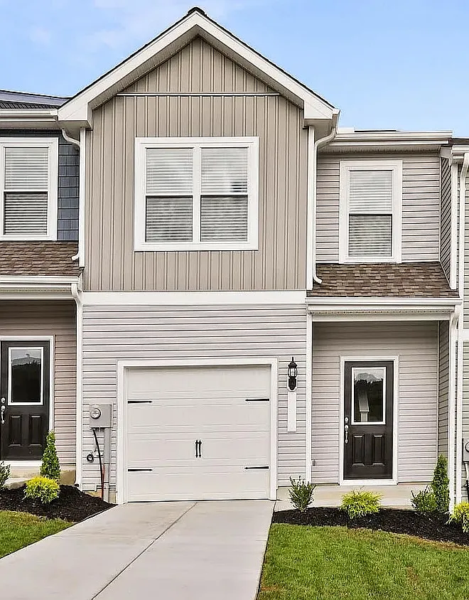 3 bed, 1443 sqft, $1,849 — Photo 1