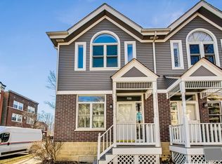 1135 W Roscoe St, Chicago, IL 60657