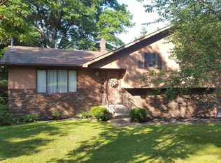 211 3rd St, Dalton, PA 18414