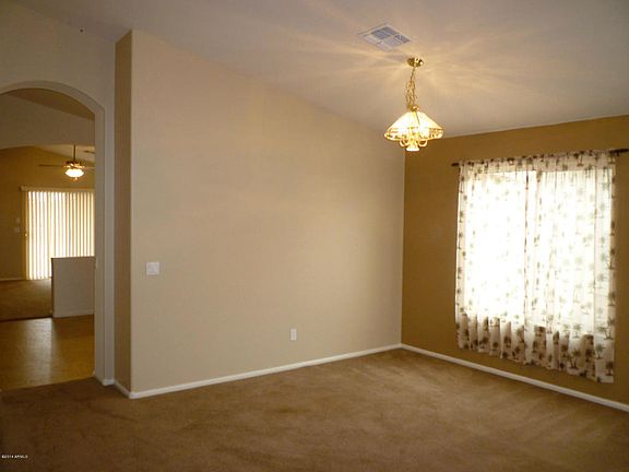 3rd image of 35643 N Mirandesa Dr