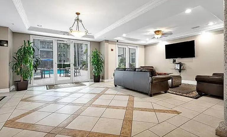 533 NE 3rd Ave #120 — Photo 31