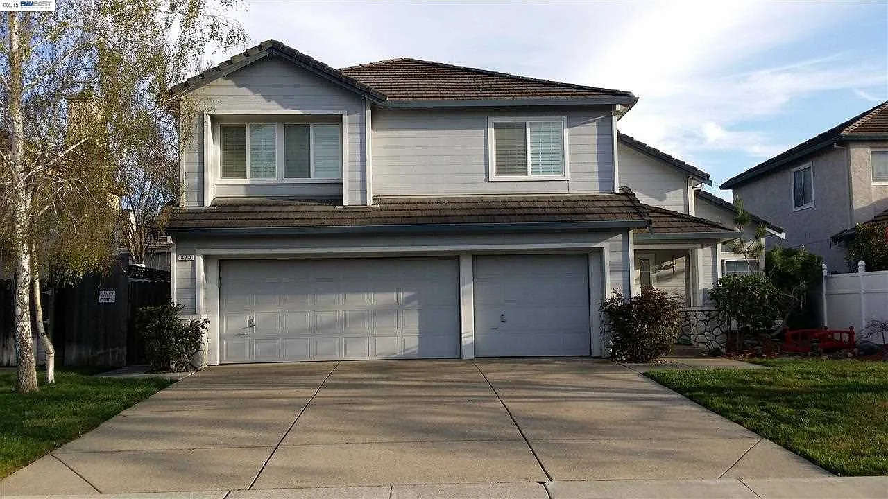 870 Woodsong Ln photo 1