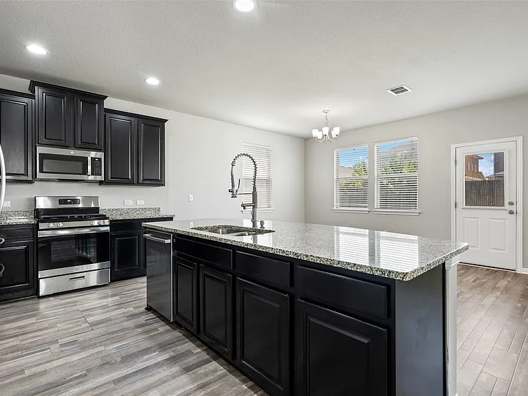 124 Guemal Rd — Photo 15