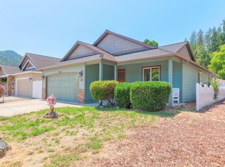 100 Westbrook Dr, Grants Pass, OR 97537