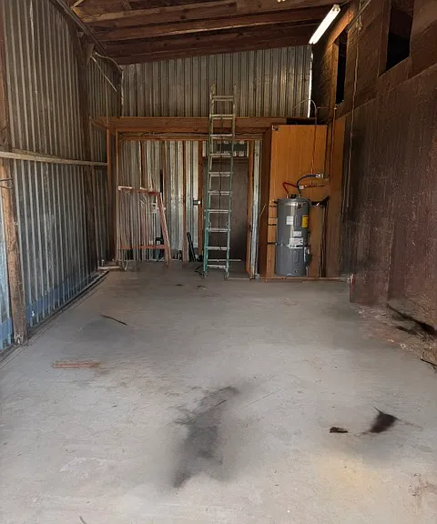 1813 Richard Way #1 — Photo 3