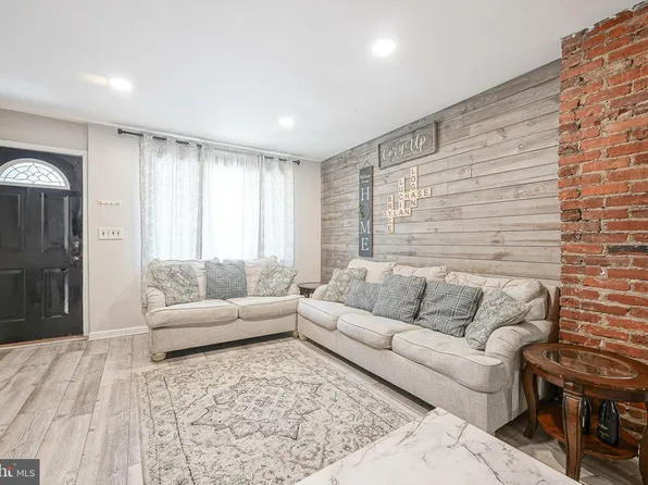2522 S Philip St, Philadelphia, PA 19148